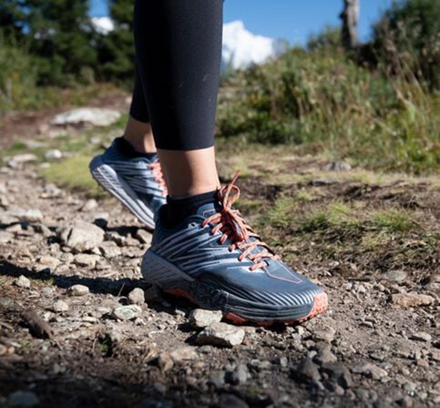 Tenis Trail Hoka One One Feminino Azul Marinho/Branco - Speedgoat 4 - 782-QUJRHC